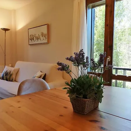Amplio Con Jardin Y Piscina Herbasabina 5